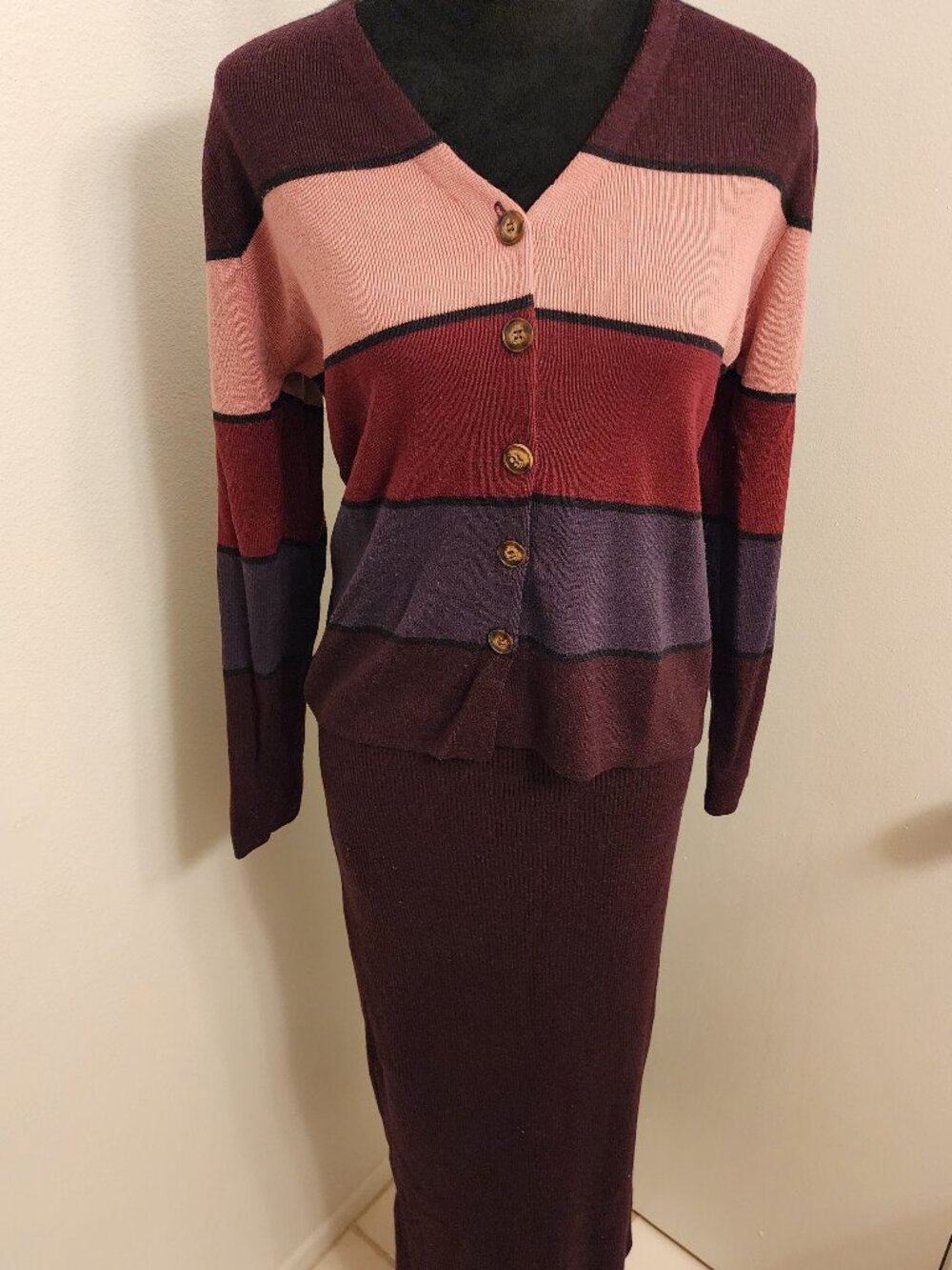 SAINT TROPEZ WEAR Vintage Colorblock Cardigan & Maxi Skirt Set M